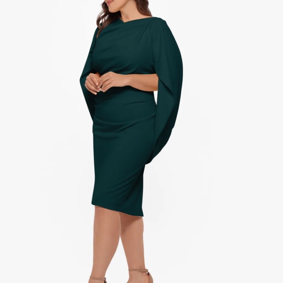 Betsy & Adam - PLUS "JORDAN" SHORT SCUBA CREPE DRAPE BACK DRESS - 20W - Picture 3 of 7